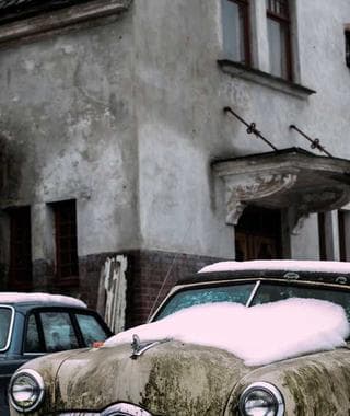 Photo of a Mile 12 trader